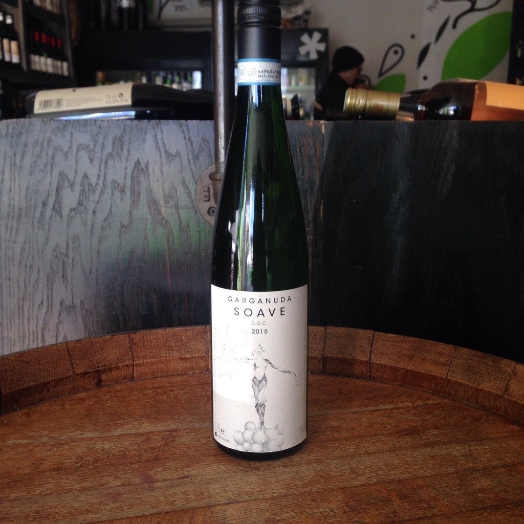 Stefano Menti Garganuda Soave D.O.C. | Free Shipping on orders $400+