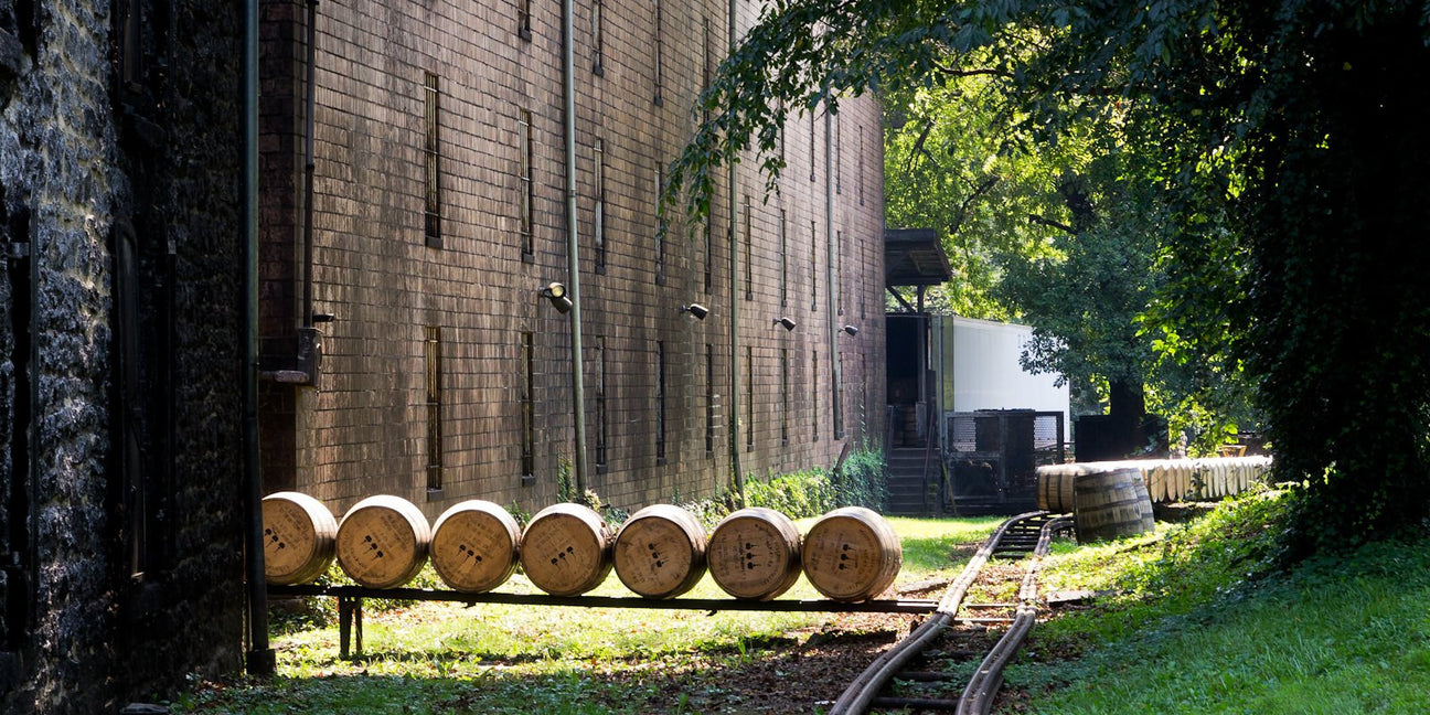 Kentucky Bourbon - De Wine Spot | DWS - Drams/Whiskey, Wines, Sake