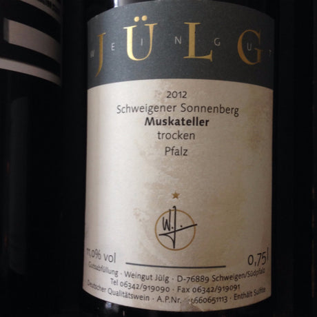 Weingut Julg Muskateller QbA - De Wine Spot | DWS - Drams/Whiskey, Wines, Sake