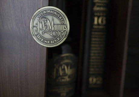 Jos. A. Magnus & Co. Reserve 16 years old Straight Bourbon Whiskey - De Wine Spot | DWS - Drams/Whiskey, Wines, Sake