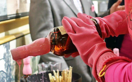 Evan Williams Fifty Shades Of Pink Kentucky Straight Bourbon Whiskey | Free Shipping on orders $400+